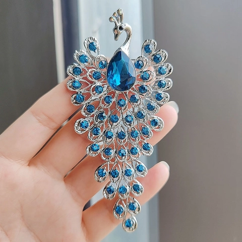 Elegante Pauw Broche Legering Strass Kristal Dier Hol Retro Kleding Accessoire Voor Dames