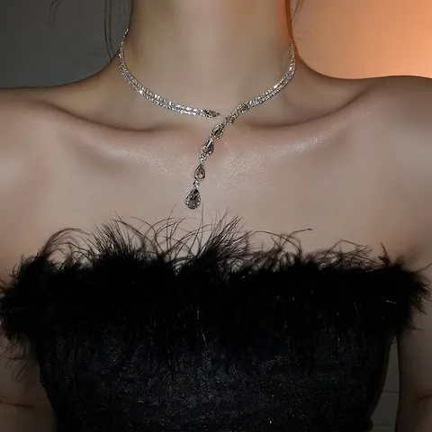 Silberfarbene Tropfen Zirkon Doppelschicht Choker Halskette Herz Schleife Legierung Eleganter Schmuck Für Damen