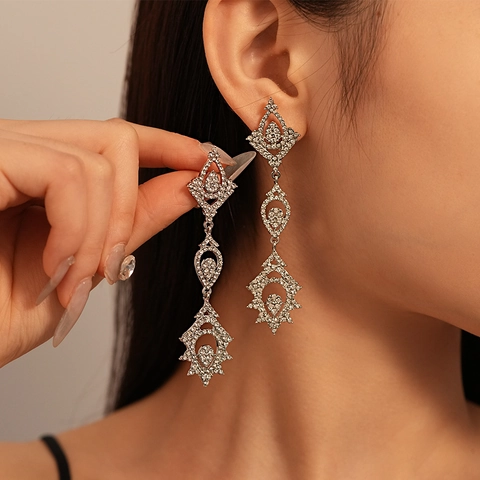 Pendientes Largos De Lujo Gota De Agua Aleación Estrás Con Silver Earring Post Vintage Geométrico Para Mujer