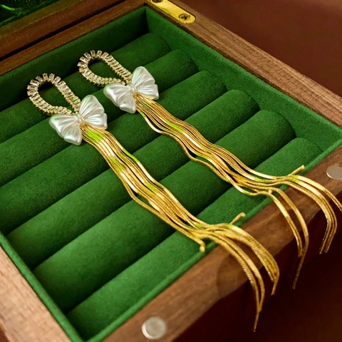 Eleganti Orecchini Pendenti Con Fiocco E Nappa Lunga In Rame Placcato Oro Con Perno In Argento Per Donna