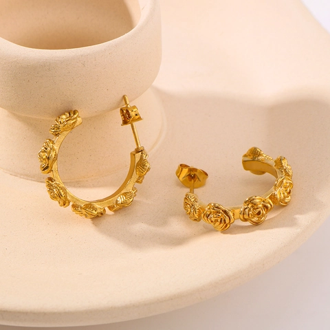 Rose Engraved C-Shaped Hoop Earrings 18K Gold Plated Stainless Steel Retro Romantic Floral Jewelry For Women