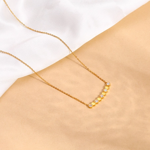 Waben Lächeln Anhänger Halskette Titanstahl Vergoldet Sechseck Strass Eingelegt Minimalistischer Schmuck Für Frauen