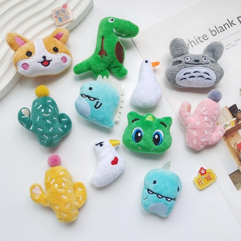 Cute Cartoon Plush Brooch Soft Stuffed Animal Dinosaur Cactus Shape Pin For Clothes Bag Decoration Kawaii Fashion Accessory