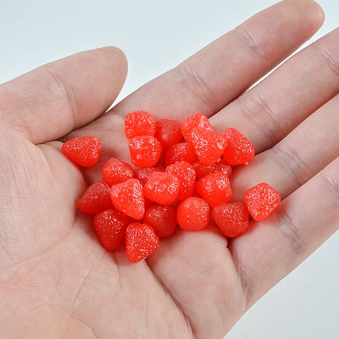 Realistic Miniature Simulation Strawberry PVC Plastic Fruit DIY Craft Accessory Food Play Decoration For Kids And Adults