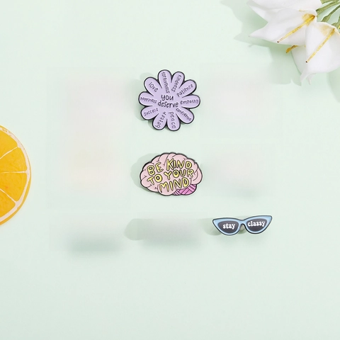 Inspirational Quote Enamel Pins Alloy Brooch Badges Floral Heart Shape Denim Jacket Backpack Accessories For Unisex Style