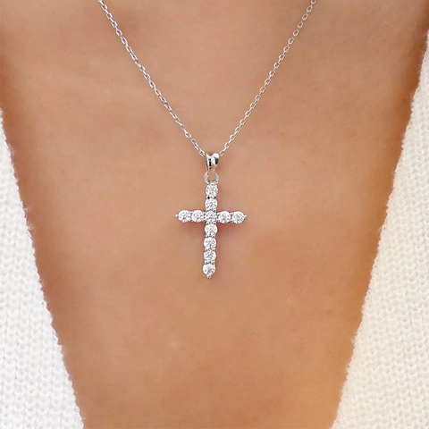 Collier Pendentif Croix en Alliage Strass Vintage pour Femmes Hommes Tendance Individuelle Électroplaqué Couleur Argent Bijoux de Mode Colliers