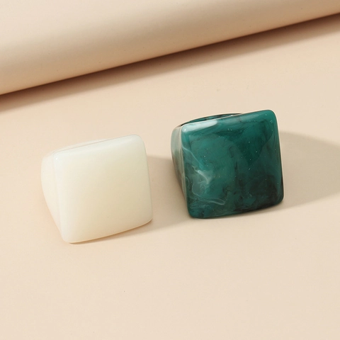 Chunky Square Acrylic Rings Vintage Marbled Green And White Geometric Statement Resin Finger Jewelry For Women