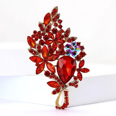 Vintage Alloy Flower Brooch For Women Elegant Large Rhinestone Floral Corsage Pin For Suit Coat Wedding Banquet Jewelry Gift