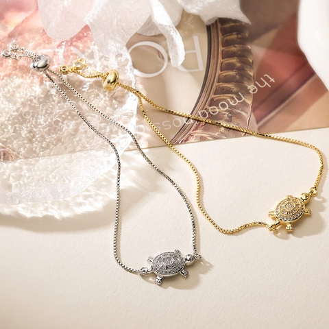 Bracciale Con Ciondolo a Forma di Tartaruga in Rame Placcato Oro 18K e Zirconia Per Donna Gioielli Personalizzabili Regolabili