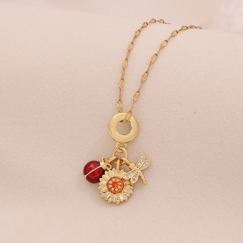 Stainless Steel Gold Plated Pendant Necklace With Enamel Clover Ladybug Bee Daisy Heart Charms Fashion Jewelry Women