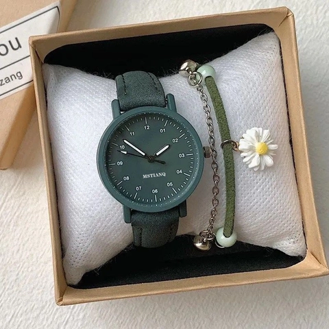 Women Quartz Watch Minimalist Round Dial Alloy Case Faux Leather Strap Retro Forest Style Accessory For Girls Students