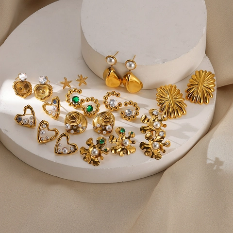 Orecchini Cuore Zircone Perla Artificial Acciaio Inossidabile Placcato Oro Fiore Lacrima Spirale Gioielli Moda Donna