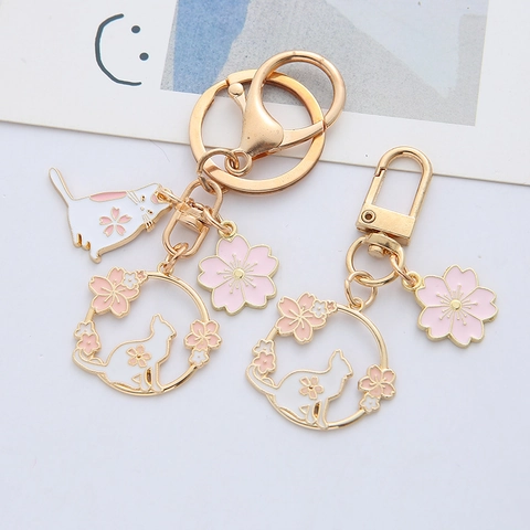 Japanischer Kirschblüten Hase Katze Schlüsselanhänger Zinklegierung Emaille Vergoldet Taschenanhänger Süßes Florales Accessoire