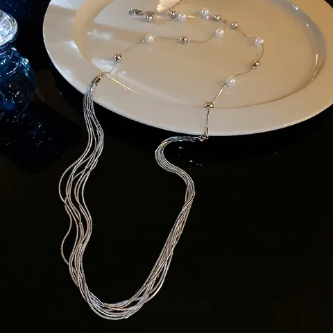 Lange Mehrlagige Künstliche Perlen Quasten Halskette Für Damen Legierung Elegant Pulloverkette Luxusschmuck Silberne Farbe
