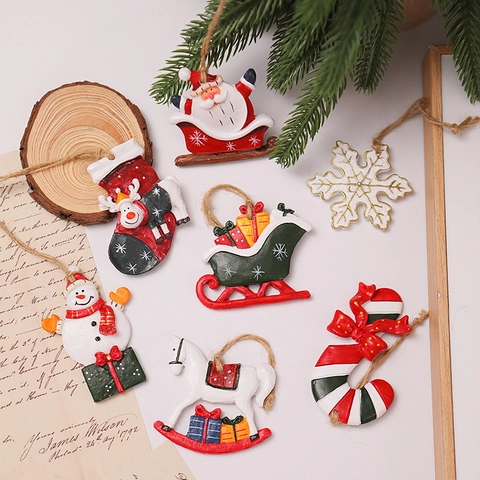Ornements Suspendus Arbre De Noël Pendentifs Résine Père Noël Bonhomme De Neige Renne Flocon De Neige Décoration