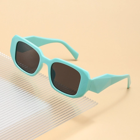 Retro Square Frame Sunglasses Fashion Geometric Rectangular Eyewear UV400 Protection For Women Outdoor Travel