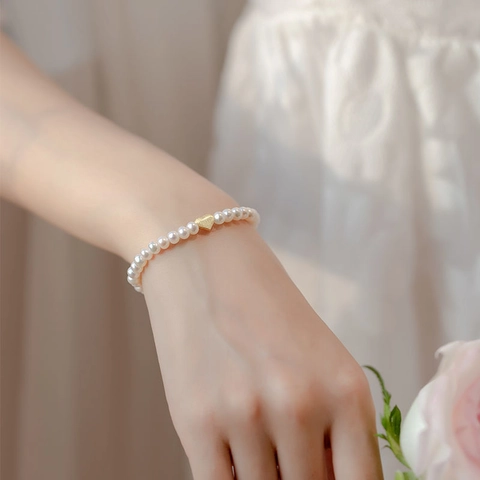 Natural Freshwater Pearl Bracelet Gold Heart Charm Elegant Beaded Jewelry For Women Niche Style