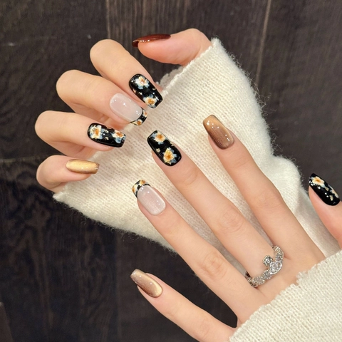Uñas Postizas Hechas a Mano Flor de Oro Retro Ojo de Gato Ámbar Negro Uñas Postizas para Mujer Otoño Invierno Manicura