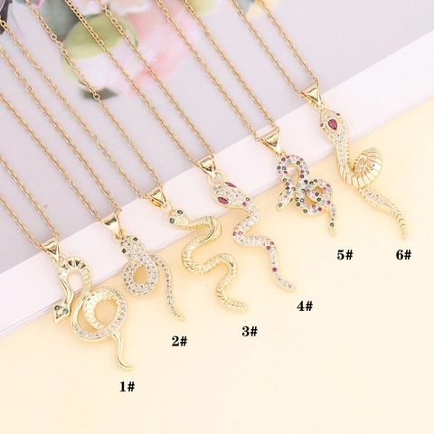 Collana Pendente Serpente Rame Zirconia Cubica Placcato Oro 18K Micro Pave Gioielli Animali Tendenza Personalizzato Donne