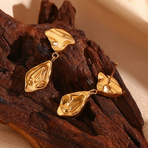 Vintage Unregelmäßige Geometrische Hängeohrringe Für Damen Künstlerische Lava Struktur 18K Vergoldeter Edelstahl Schmuck