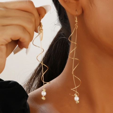 Bohemian Gold Aluminium Spiral Wave Long Drop Earrings With Colorful Resin Beads Artificial Pearl Vintage Beach Jewelry For Women