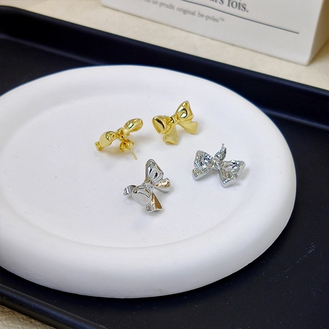 Korean Style Light Luxury Bow Stud Earrings Elegant Alloy Jewelry Gold Silver Color Butterfly Ear Jewelry For Women