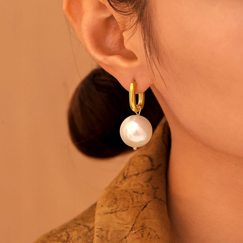 Elegante Künstliche Perlenohrringe Edelstahl U-Form Creolen Minimalistischer Schmuck Für Frauen 18K Vergoldet Elegant