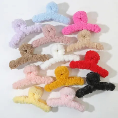 Pince À Cheveux En Peluche Fausse Fourrure Grande Pince Requin Douce Accessoire Cheveux Automne Hiver Pour Femmes Filles