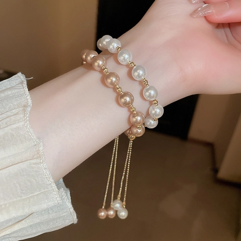 Retro Artificial Pearl Bracelet Adjustable Alloy Faux Artificial Pearl Elegant Geometric Pull Out Bolo String Jewelry For Women