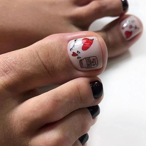 Press On Zehennägel Herzmuster Schwarz Rot Süßer Cooler Stil Künstliche Falsche Fußnägel Frauen Salon DIY