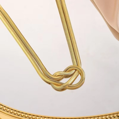 Moda Acciaio al Titanio Nodo Catena a Serpente Bracciale Collana per Donna Doppio Strato Placcato Oro 18K Gioielli Minimalisti