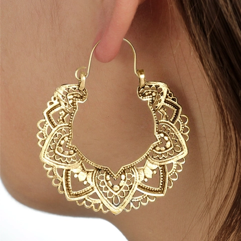 Vintage Bohemian Hollow Heart Hoop Earrings For Women Alloy Ethnic Mandala Lace Large Oversized Exotic Jewelry