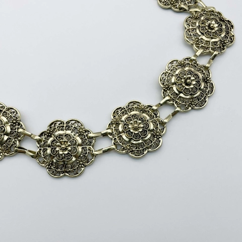 Damen Kettengürtel Legierung Metall Hohl Geschnitzte Blume Verstellbar Ethnisch Vintage Western Klassisch Taille Schmuck