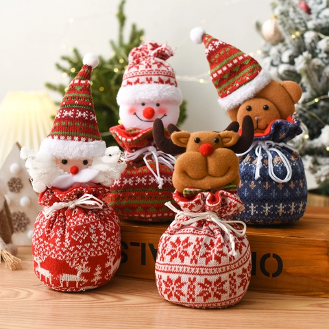 Sachets Cadeaux De Noël Tricotés Cordon Sacs À Bonbons Emballage De Pomme Festif Père Noël Renne Bonhomme De Neige Ours