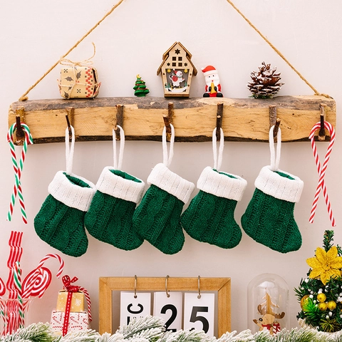 Mini Chaussettes De Noël Tricotées Décorations Arbre De Noël Porte Couverts Décoration Table Chaussettes Suspendues