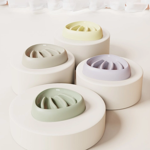 Shell Shaped Slow Feeder Bowl PP Plastic Anti Choke Non Slip For Small Medium Dogs Cats Easy Clean