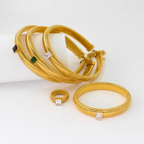 Joyería Retro Francesa Acero Inoxidable Collar Pulsera Anillo Con Circonita Cuadrada Textura Acanalada Estilo Industrial Mujeres