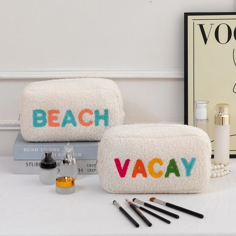 Sherpa Kosmetiktasche Großer Reise Kulturbeutel Mit Bunten Handtuch Stickerei Buchstaben Patch Für Urlaub Strand