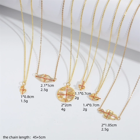 Collana con Ciondolo in Rame Placcato Oro e Zirconi per Donna Alla Moda a Forma di Labbra Lumaca Croce Cuore Serratura Ciabatta Gioielli Choker Accessori Festa Quotidiana