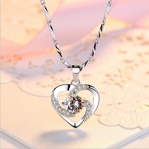 Heart Pendant Necklace Silver Plated Copper Cubic Zirconia Simple Romantic Clavicle Chain Jewelry For Women