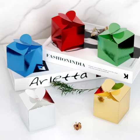 Hartvormige Snoepdozen Reflecterend Spiegel Metallic Papier Cadeauverpakking Bruiloft Verjaardag Feestartikelen Opvouwbaar