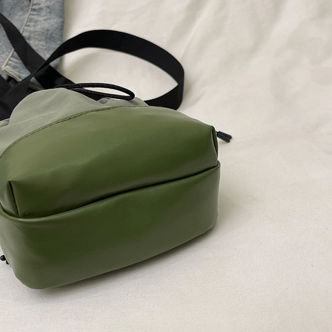 Mini Kordelzug Umhängetasche Nylon Canvas Und PU Leder Patchwork Leichte Kleine Eimertasche Für Frauen Täglich Lässig