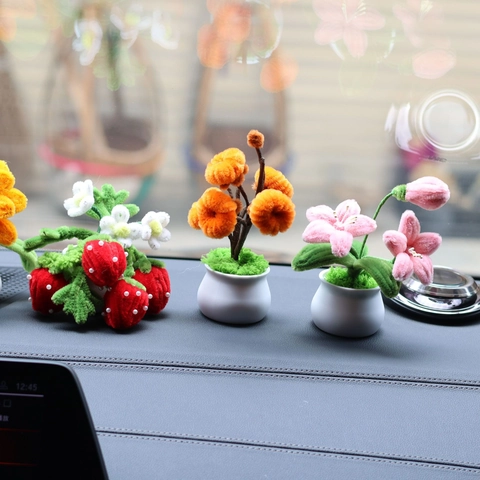 Piante In Vaso Di Scovolini Fatti A Mano Simpatici Ornamenti Intrecciati Girasole Margherita Fragola Per Cruscotto Auto