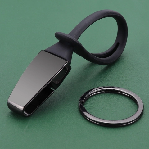 Minimalistische Metalen Auto Sleutelhanger Zinklegering Flexibele Siliconen Lus Sterke Sleutelring Geschenk