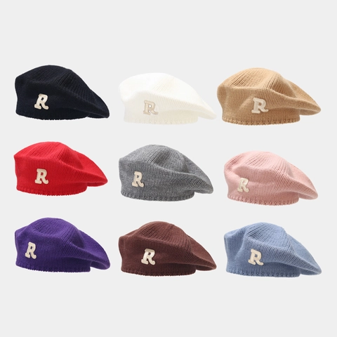 Béret Tricoté Femme Lettre R Brodée Automne Hiver Chaud Extérieur Bonnet De Peintre Français Rétro Chic Accessoire