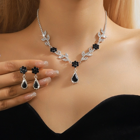 Lussuosa Collana di Fiori in Lega di Strass Orecchini Gioielli per Matrimonio Festa Donna Scintillante Collezione di Gioielli a Goccia