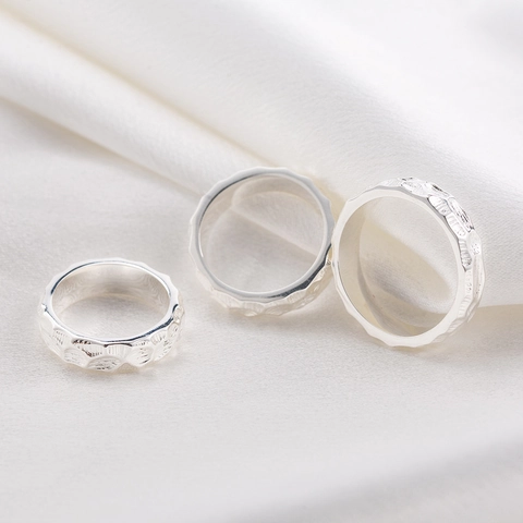Unregelmäßiger Gehämmerte Textur Edelstahl Ring Versilbert Geometrisches Minimalistisches Band Schmuck Für Herren Damen