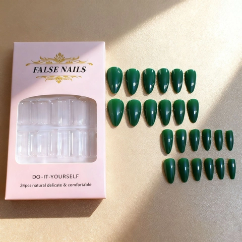 Amandelvorm Lange Press On Nails ABS Glanzend Puur Groen Valse Nagels Voor Vrouwen DIY Manicure Modieuze Hand Decor