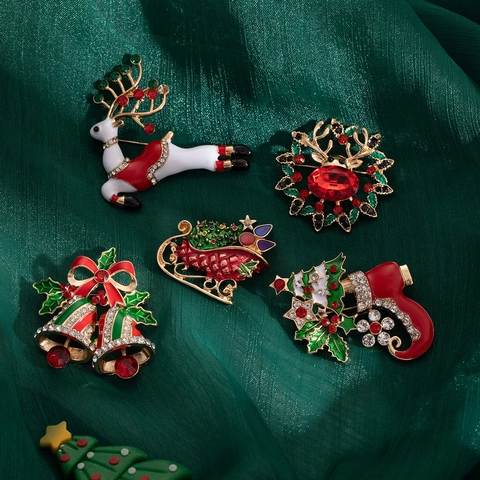 Broche De Noël Alliage Émail Strass Renne Cloches Traîneau Botte Bijoux De Vacances Décor