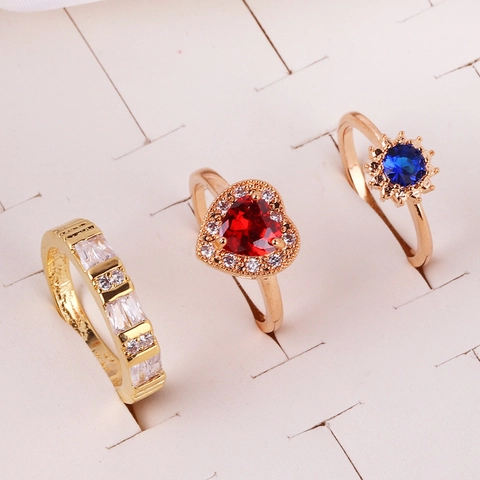Geometric Zircon Heart Starburst Rings Gold Plated Brass Minimalist Luxury Jewelry For Women Elegant Fashion